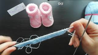 Tuto tricot bébé quotChaussons Pyramidequot 03 mois et non du 69 mois comme dis dans la vidéo [upl. by Johst287]