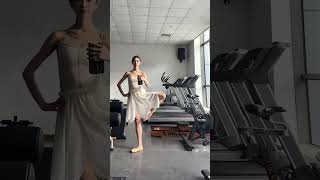 Let everyone take a look at my slender muscles dance flexibility ballet [upl. by Ossy890]