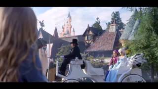 Disneyland Paris  Neem ze mee [upl. by Rednasxela]