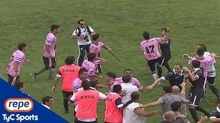 Las piñas entre Fenix y Acassuso por Copa Argentina HD [upl. by Mossman]