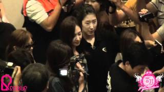 大酥團ampSosius 110908 SNSD in Taiwan Taoyuan Airport 3  FanCam [upl. by East531]