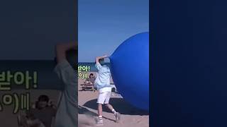 TAEYONG swings huge blue balloon [upl. by Eirffej]