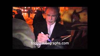 Annette Bening amp Warren Beatty  Signing Autographs at Film Critics Circle Awards in NYC [upl. by Burne]