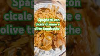 Spaghetti con cicale di mare e olive taggiasche [upl. by Nanam]