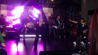 Cher quotWomans Worldquot Live Soundcheck at the Today Show [upl. by Ozen]