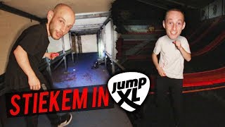 STIEKEM OVERNACHTEN IN JUMPXL [upl. by Ronnoc446]