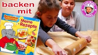 Wir backen leckere Kekse mit Benjamin Blümchen Meine Rezepte Kochbuch  Kinderkanal [upl. by Suixela728]