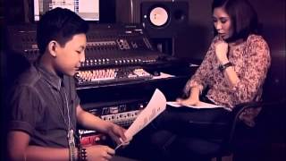 VOICE Kids Coach Sarah mentoring session with Darren [upl. by Hilton]