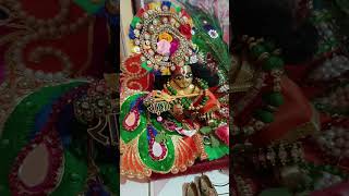 Sun ri yashodha maiya tera lal bada satta h 🥰🌹shortsvideo  yt shorts  Hare Krishna 🙏💐 [upl. by Jair8]