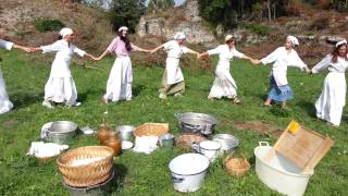 La Compagnia delle Lavandaie della Tuscia quotinvadequot lAnfiteatro del Mercatello di Volsinii [upl. by Young]