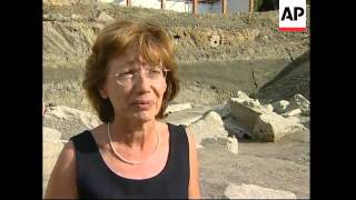 Gladiatorquot tomb discovered by archaeologists [upl. by Riabuz]