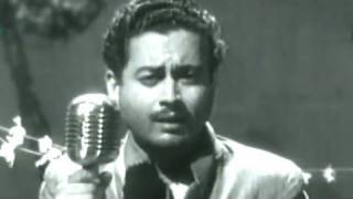 Tang Aa Chuke Hai  Guru Dutt Mohammed Rafi Pyaasa Song [upl. by Naneik]