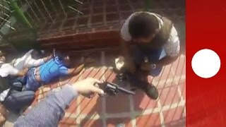 Dramatic shootout between Colombian police and burglars quotcaught red handedquot [upl. by Nomit]