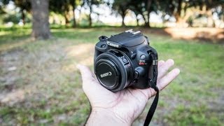 Canon SL1  100D Rebel HandsOn Review  with Canon 7D amp Nikon D7100 low light comparison [upl. by Walli837]