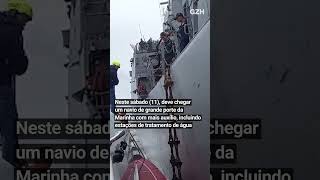 Primeiro navio da Marinha com ajuda ao RS chega ao Porto de Rio Grande [upl. by Adekahs]