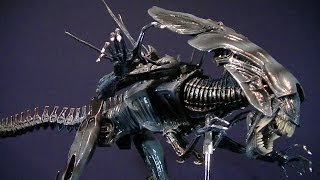 NECA ALIENS ALIEN QUEEN DELUXE LARGE ACTION FIGURE REVIEW [upl. by Jobyna]