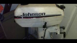 1998 Johnson 4HP Outboard Starts Right Up with Carburetor Clean Out Over 120 PSI Runs Great [upl. by Katrina]