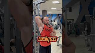 Formǎ de executie EXTENSII timisoara gym triceps [upl. by Annavoj952]