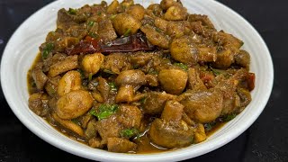 காளான் மிளகு வறுவல் கறிவறுவல் சுவையில்Mushroom peppermasalamushroomfry in tamilmushroom pepperfry [upl. by Ardnauqal213]