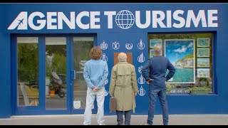 LAgence Tourisme Bande Annonce Sébastien Thoen Gérard Jugnot et Baptiste Lecaplain [upl. by Einahteb]