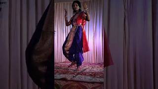 Ayi Giri Nandini 🙏 Aai jagdamb madam kadamb  Navratri dance  danceshorts shorts [upl. by Hayott159]