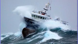 SHIPS IN STORM COMPILATION MONSTER WAVES [upl. by Aimil]