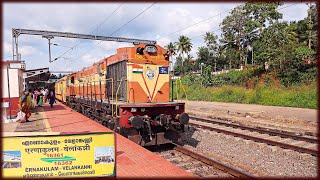 ERS WDG3A Ernakulam  Velankanni Express spotted at two stations [upl. by Benedicto]