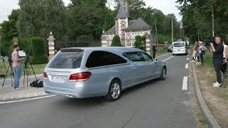 Delon funeral hearse arrives at French stars estate  AFP [upl. by Aciretal]