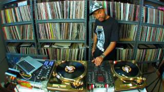 Turntablist legend DJ Craze Performs on TRAKTOR SCRATCH PRO and KONTROL X1  Native Instruments [upl. by Aelahs289]