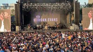 Morgan Evans  Kiss Somebody Windy City Smokeout 2021 [upl. by Otrevlig]