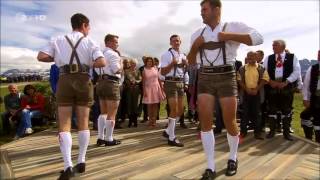 Schuhplattler Tramin bei der ZDF Herbstshow auf der Seiser Alm 1 [upl. by Dnalhsa]