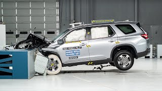 2025 Honda Pilot updated moderate overlap IIHS crash test [upl. by Htaeh]