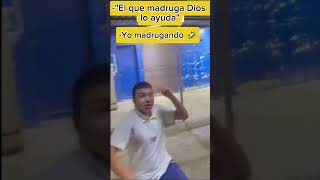 ¿Puntualidad o mochila Porque las dos no se puede 🤣 fyp viralvideo viralshorts funny humor [upl. by Natie]