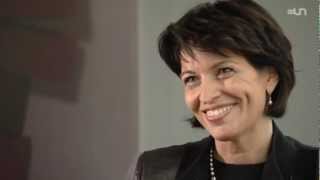 Pardonnezmoi  Linterview de Doris Leuthard [upl. by Sueahccaz]