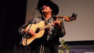 Dennis Agajanian quotFast Bluegrass Flat Pickingquot OFFICIAL VIDEO [upl. by Oderfliw411]