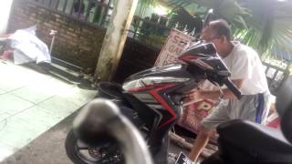 Cara Mengganti AKI Honda Vario Tahun 2011 [upl. by Sayres93]