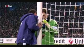 Xabi Alonso amp Ramos get instructed by Mourinho Casillas amp Dudek [upl. by Anyahc]