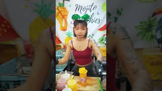 The Most Popular Mango Smoothie in Bangkok [upl. by Nojid]