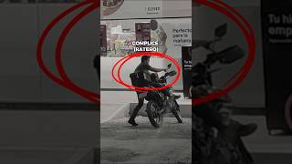 Le robamos la moto a mi amigo 🗿 bromas pesadas comedia terminamal [upl. by Telford]