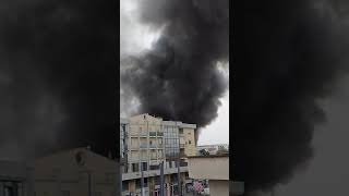 Aversa CE  Incendio in un deposito nella zona Borgo  1  190624 [upl. by Lichtenfeld]