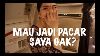 Nembak Pramugari Cantik Pas Review Singapore Airlines Premium Economy  B777300ER [upl. by Rofotsirk]