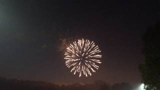 2017 4th of July Fireworks  Bettendorf Iowa [upl. by Luhem978]