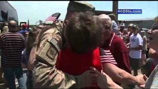 Families welcome home soldiers in Clarksville [upl. by Etteval747]