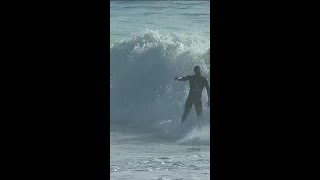 Italo Ferreira 10  2019 MEO Rip Curl Pro Portugal [upl. by Lebasiram]