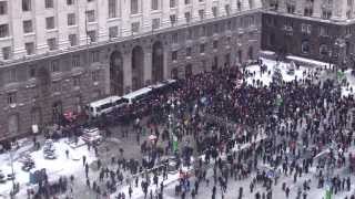 ШТУРМ КМДА КИЕВСОВЕТ вид сверху  11122013  Storming of the Kiev City Administration [upl. by Nowad]