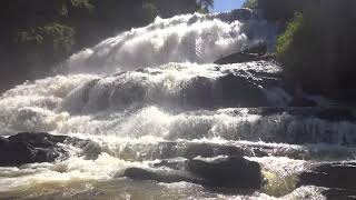 CACHOEIRA de Ervália Minas Gerais  Beleza e elegância da Natureza [upl. by Htebaile]