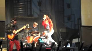 Beggin On Your Knees by Victoria Justice Summer Break Tour  Live in Del Mar [upl. by Phira261]