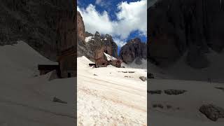 Rifugio Alimonta sulle Dolomiti di Brenta [upl. by Rora]