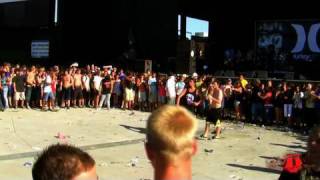 I Set My Friends On Fire  Wall of Death quotBut The Nuns Are Watchingquot Live in HD Warped Tour 09 [upl. by Jeremie]