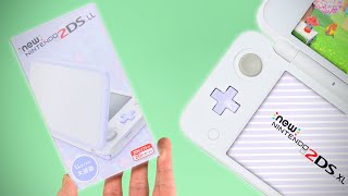 This NEW Nintendo 2DS XL is just… [upl. by Naldo]